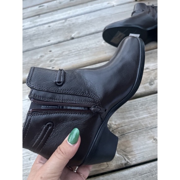 Clarks Women's Size US5,5 Emily2 Kaylie Black Leather - Picture 3 of 14